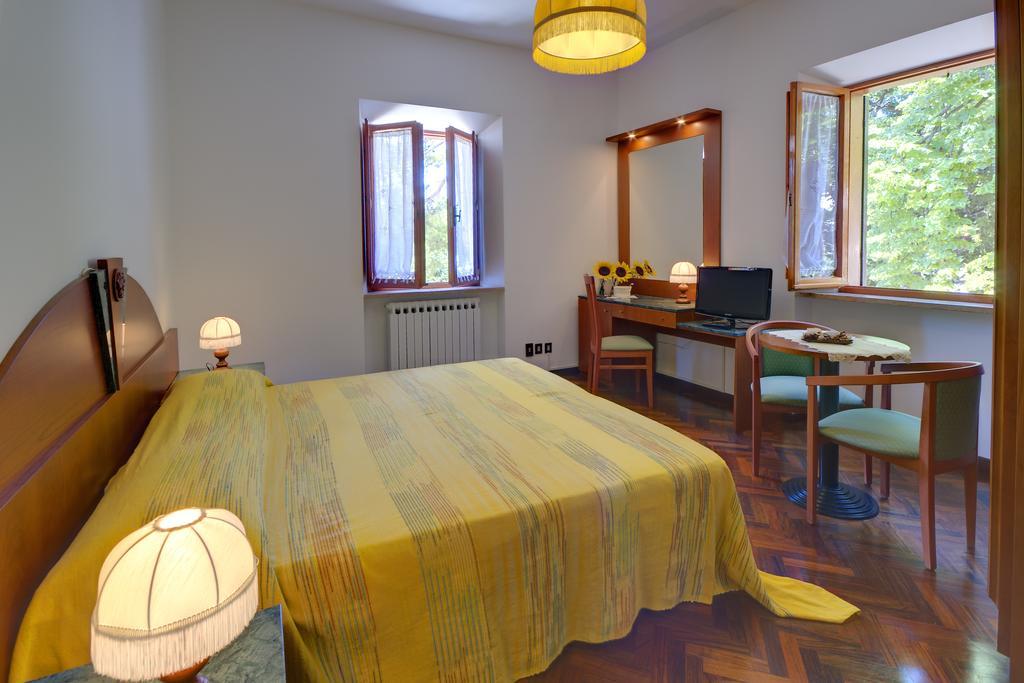 Affittacamere Villa Gigli 시롤로 외부 사진